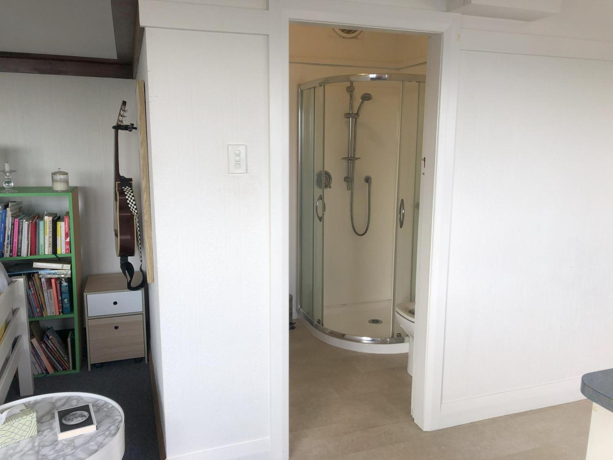 Seafront Haven In Island Bay With Deck, Outdoor Bath, And Parking Apartment Wellington Luaran gambar